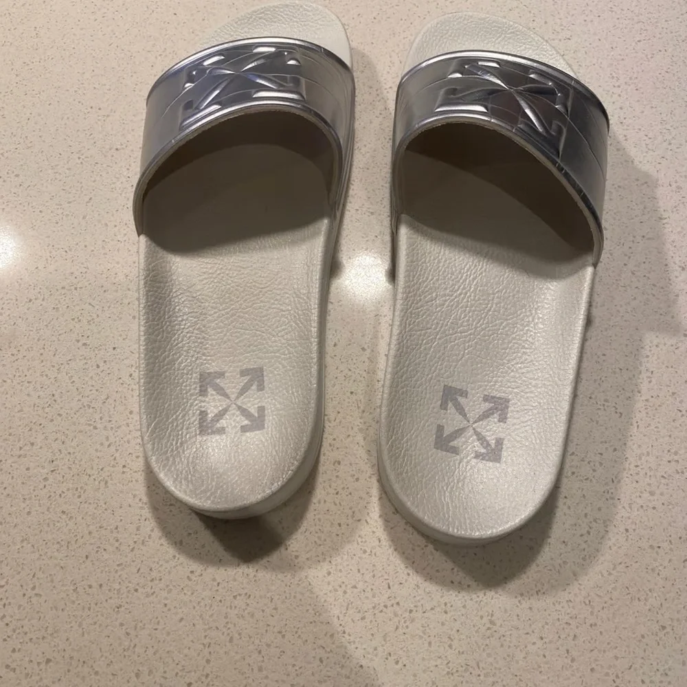 Off-White Mens Arrow Slides Mirror Silver Slip-On Sandal Shoes Size EU 43/US 10
